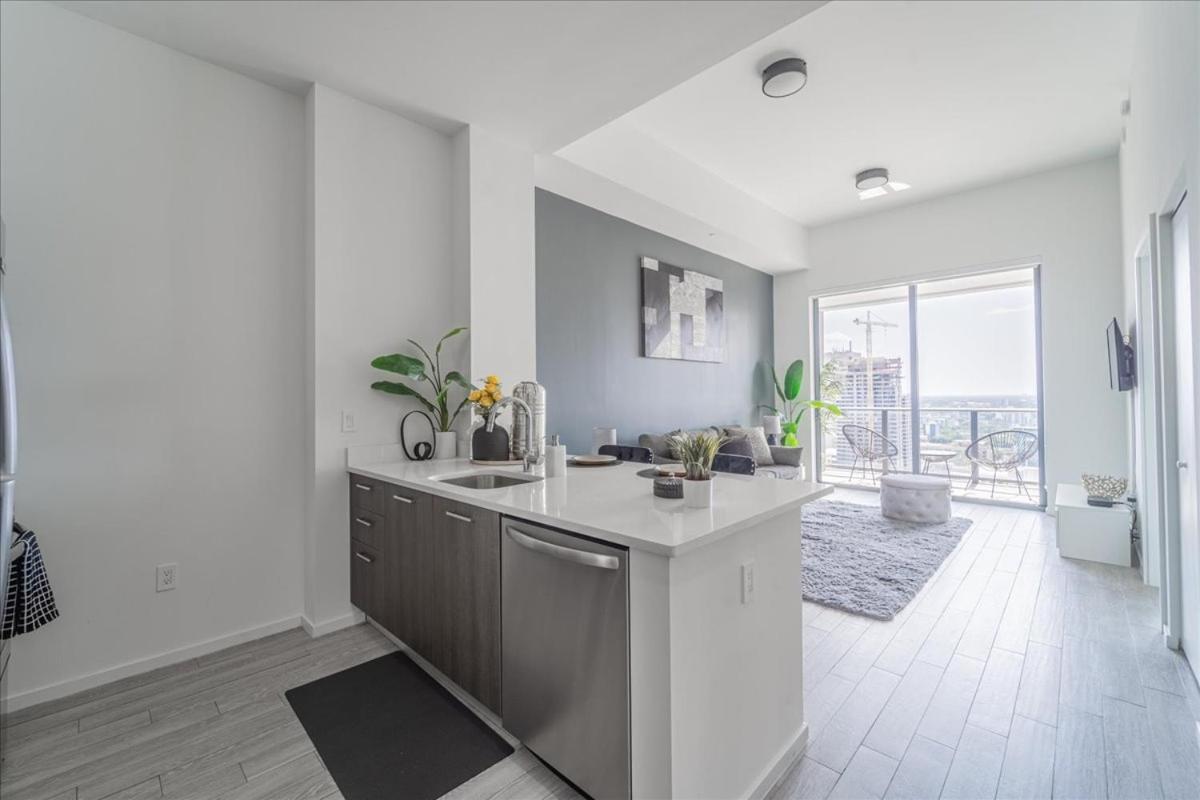 Tr Miami 2 Bedroom, 1 Bedroom, And Studio Condos With Balconies ภายนอก รูปภาพ